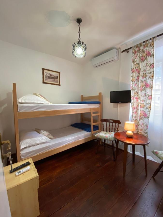Viktor Rooms Kotor Luaran gambar