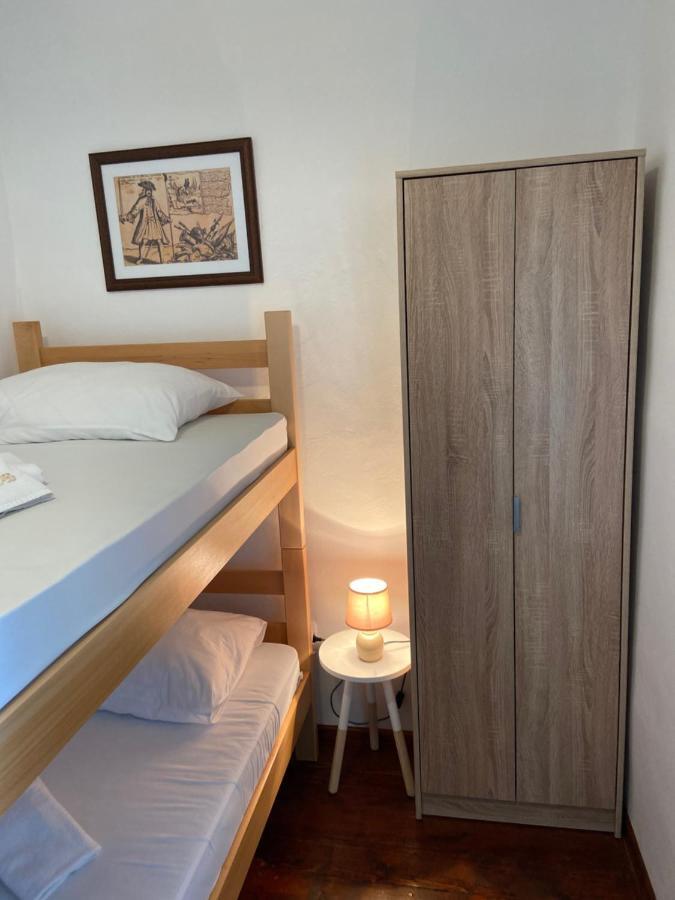 Viktor Rooms Kotor Luaran gambar
